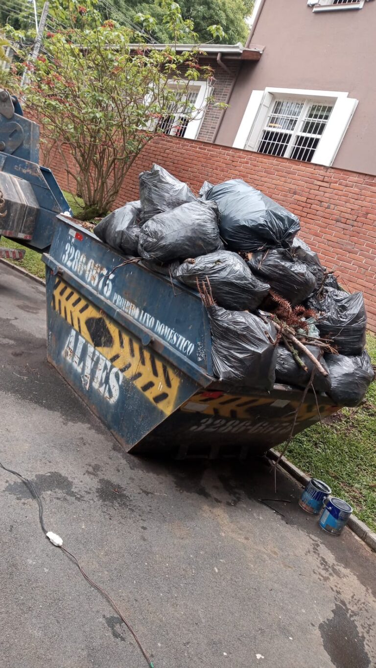 Caçambas em Curitiba no Bairro Mercês Experiência da Alves Gestão de Resíduos